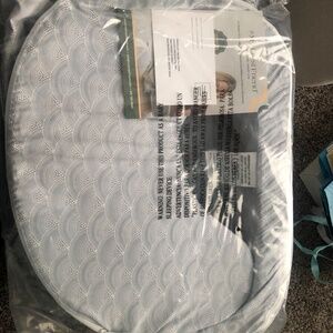 NWT never opened My Brest Friend Original Nursing Pillow